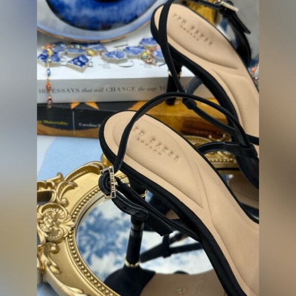 🆕 TED BAKER 🧿 NWOB ARIA ROSE Black & White Pearl Embellished Sandal, Sz US 6.5 - Picture 8 of 16